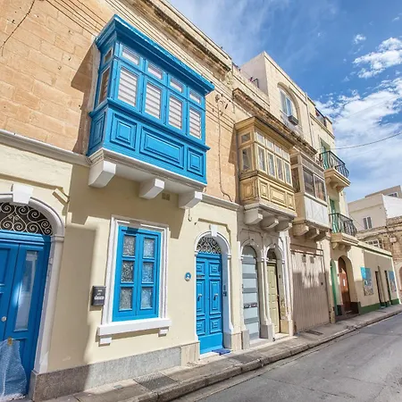 House With Roof Terrace And Maltese Balcony Sliema